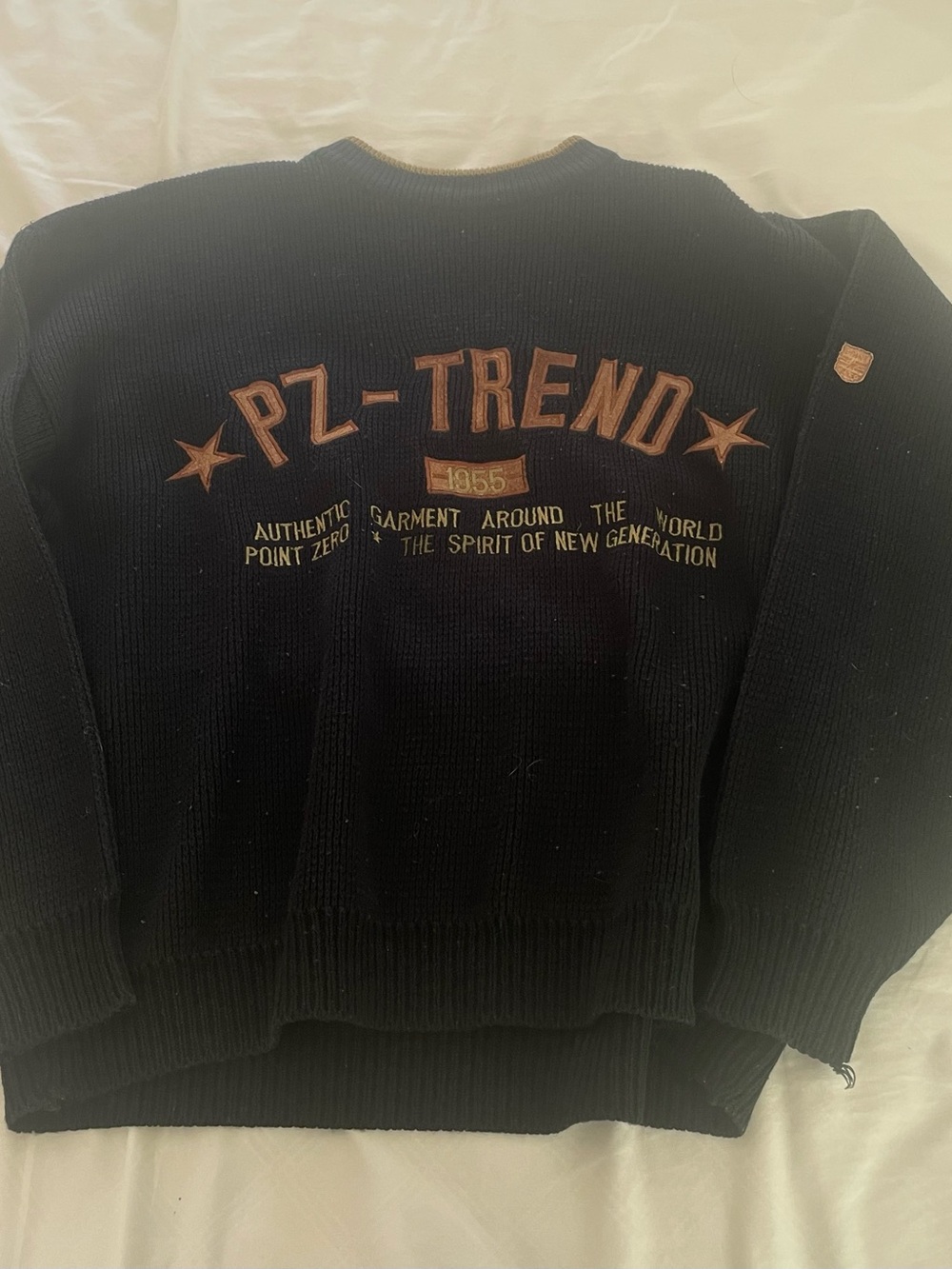 Point Zero Men's Embroidered Black Knit Sweater